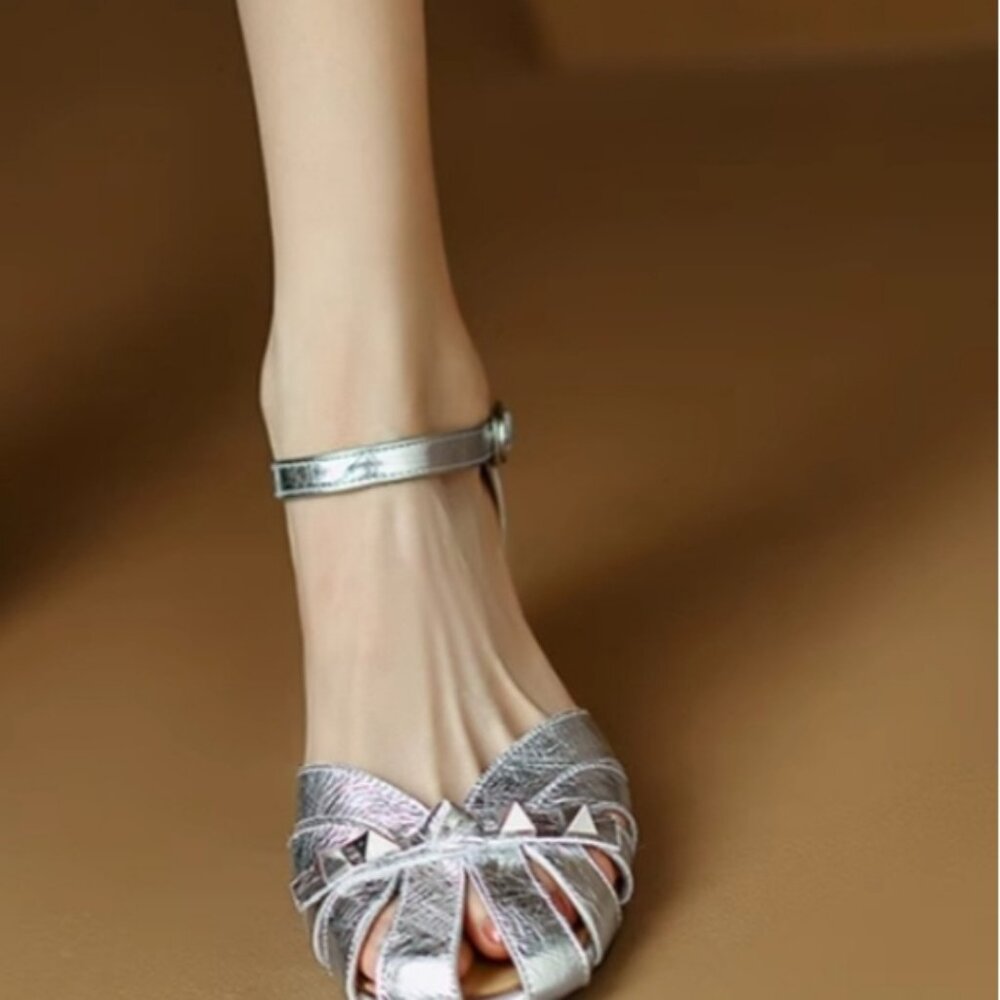 women shoes Heels